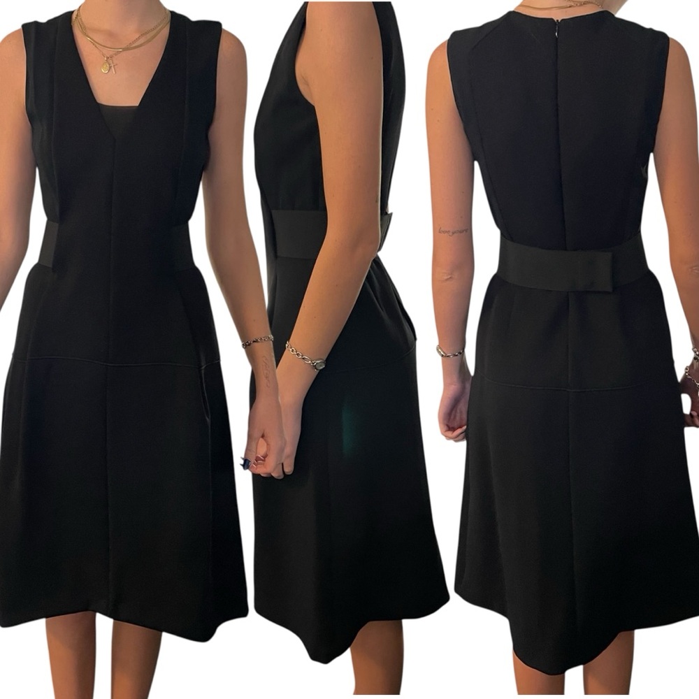 MaxMara Sportmax Black Sleeveless V-Neck Midi Dress | Small